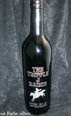Gravur Weinflasche (Bitte hier klicken um dieses Bild in seiner vollen Größe zu betrachten)