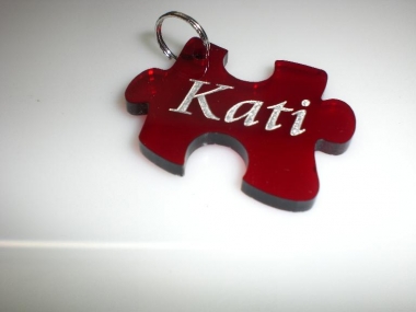 Puzzelteil Acrylanh&auml;nger (Bitte hier klicken um dieses Bild in seiner vollen Gr&ouml;&szlig;e zu betrachten)