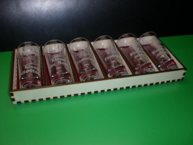 Schnapsglas Klaus die Maus (Bitte hier klicken um dieses Bild in seiner vollen Größe zu betrachten)