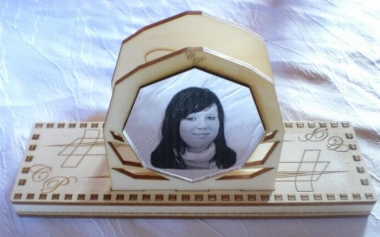 Gravur Briefst&auml;nder (Bitte hier klicken um dieses Bild in seiner vollen Gr&ouml;&szlig;e zu betrachten)